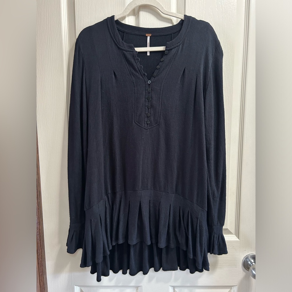 🎈Free People Tunic Dress size medium (oversized fit) - Picture 1 of 5